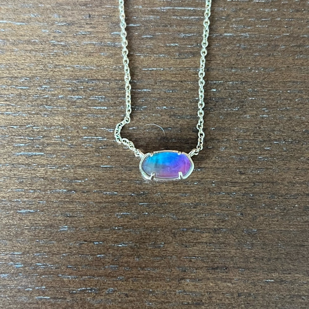 Kendra Scott Elisa Elegant Gold Necklace with Multicolor Stone